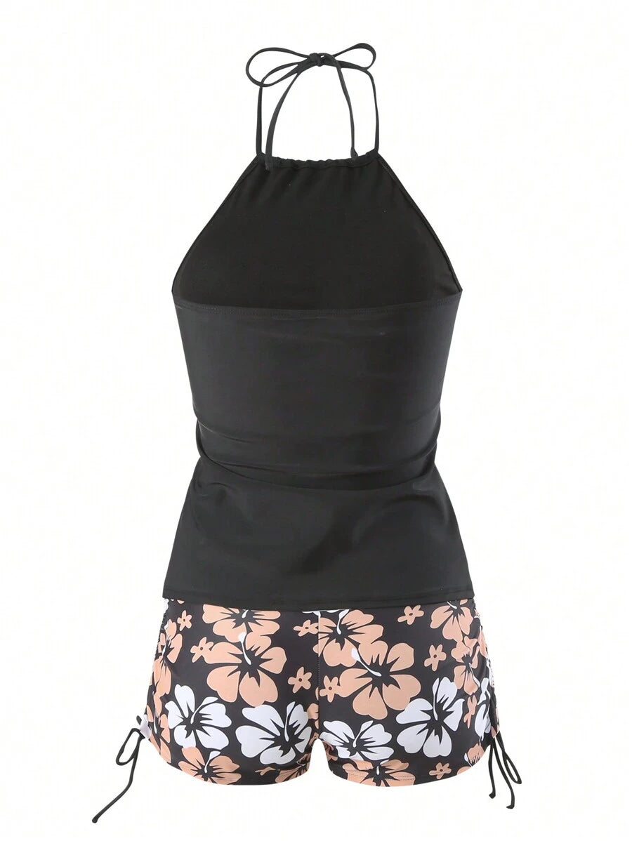 Conjunto Praia com Top Halter e Short Floral