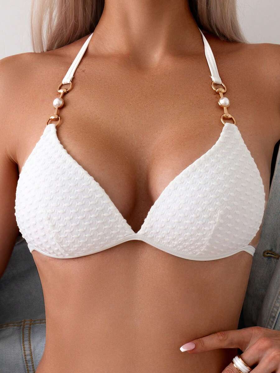 Biquíni Texturizado com Detalhe Dourado