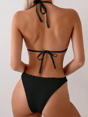 Biquíni Texturizado com Detalhe Dourado