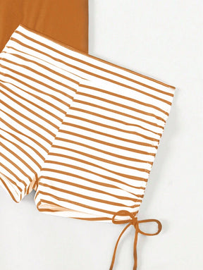 Conjunto Tankini Listrado com Short