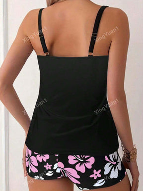 Conjunto Praia Preto com Top Floral