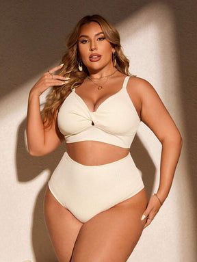 Biquíni Plus Size Top Torcido com Calcinha Alta