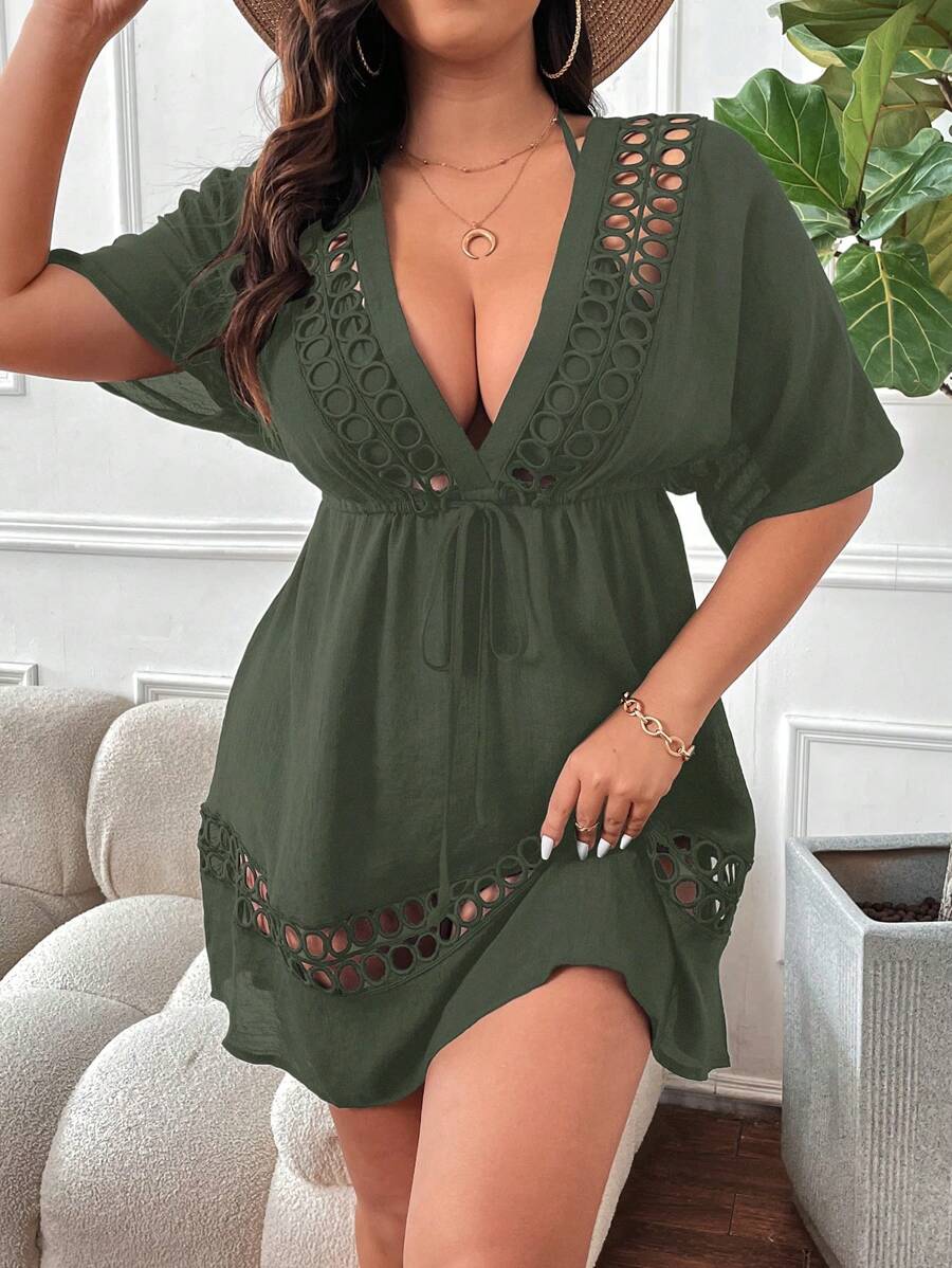 Saída de Praia com Detalhe Vazado