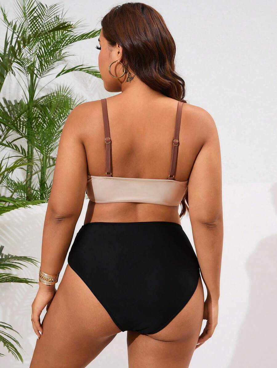 Biquíni Plus Size Cintura Alta Color Block