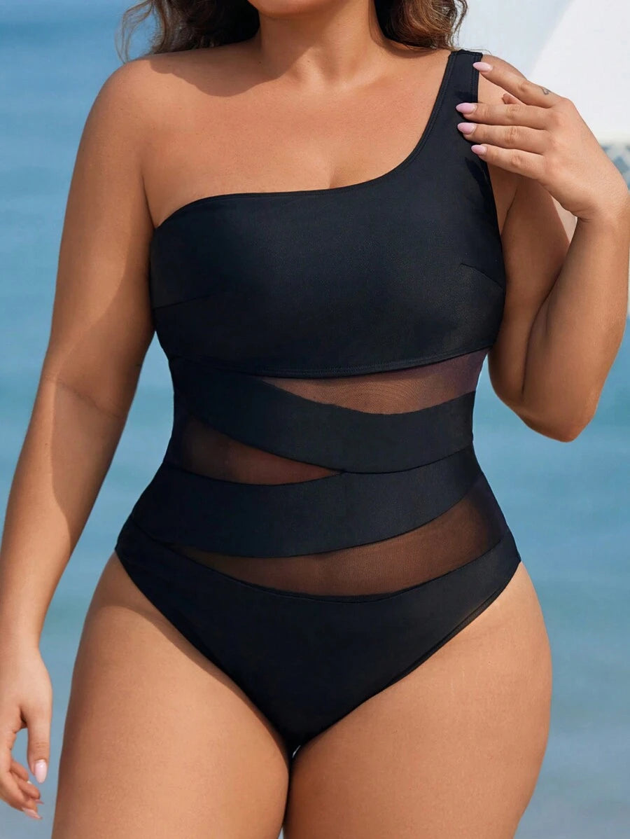 Maiô Plus Size Preto Ombro Único com Tule