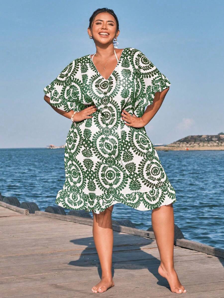 Saída de Praia Floral Plus Size