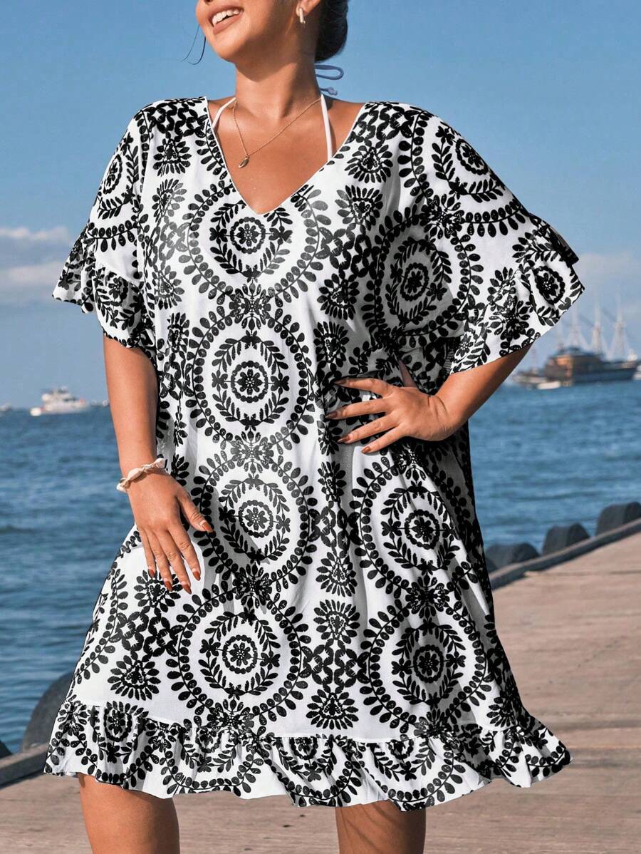 Saída de Praia Floral Plus Size