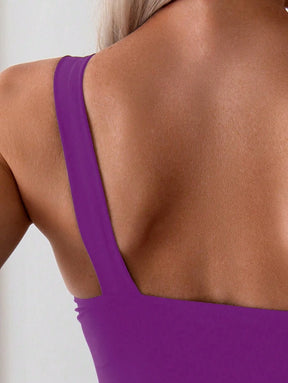 Maiô sofisticado Ombro Único com Detalhe Dourado