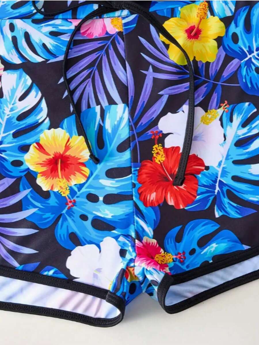 Conjunto Praia Manga Longa com Short Floral