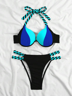 Biquíni com Detalhes em Trança