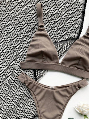 Biquíni Minimalista com Alças Grossas