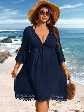 Saída de Praia Plus Size Preta com Renda