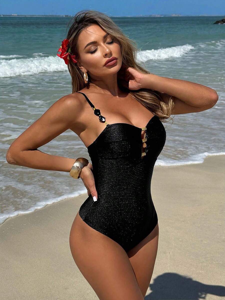 Maiô Texturizado com Detalhe de Argolas