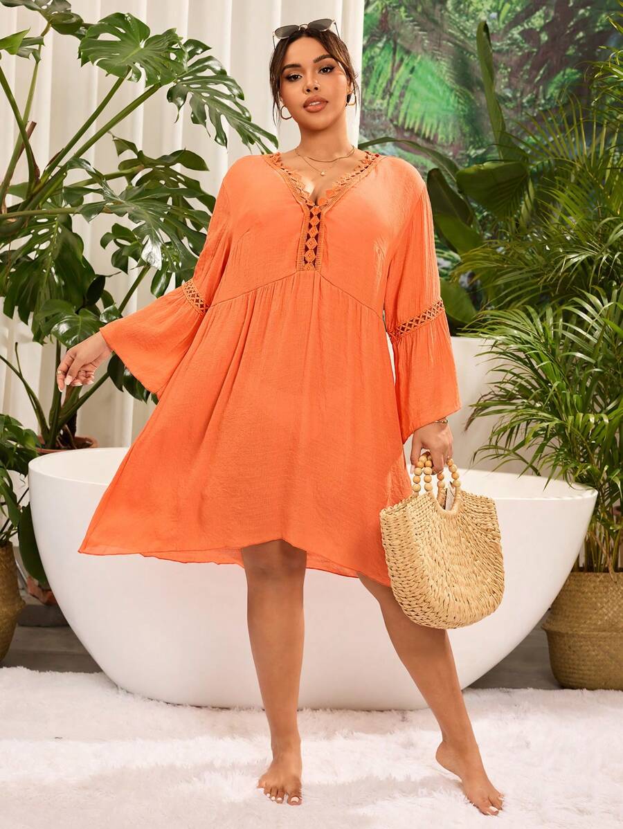 Saída de Praia com Rendados Plus Size