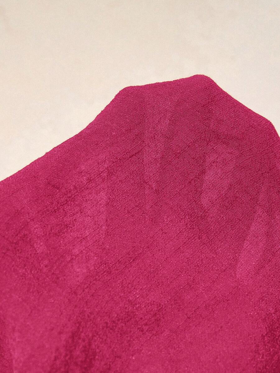 Saída de Praia Plus Size Preta com Renda