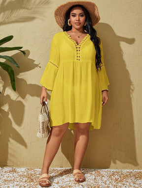 Saída de Praia com Rendados Plus Size