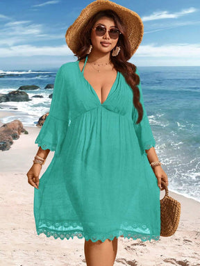 Saída de Praia Plus Size Preta com Renda