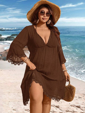 Saída de Praia Plus Size Preta com Renda