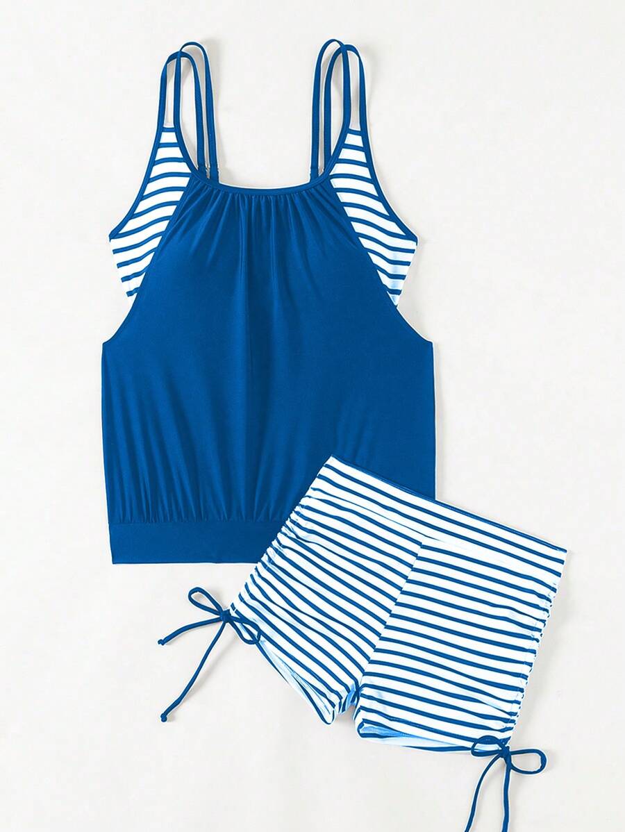 Conjunto Tankini Listrado com Short