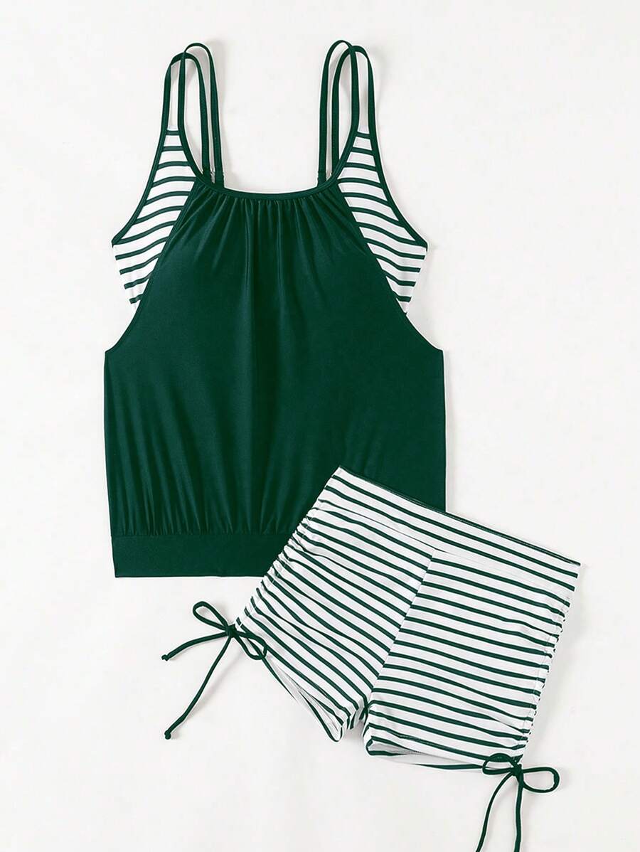 Conjunto Tankini Listrado com Short