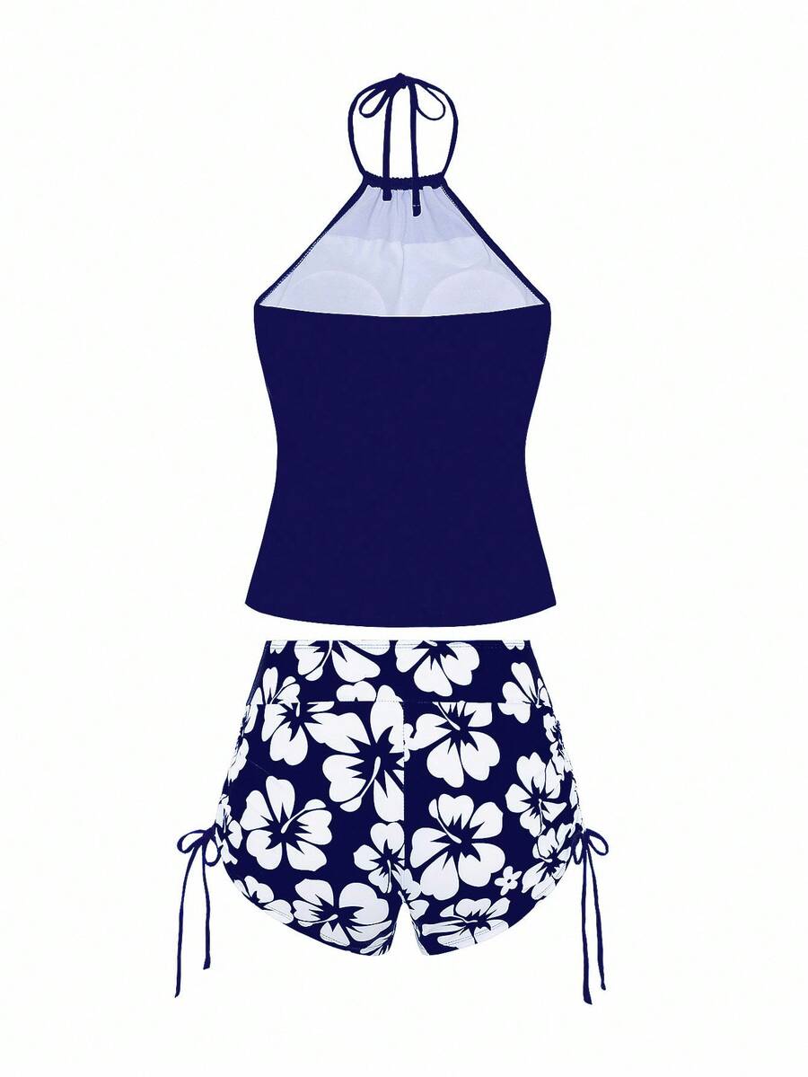 Conjunto Praia com Top Halter e Short Floral