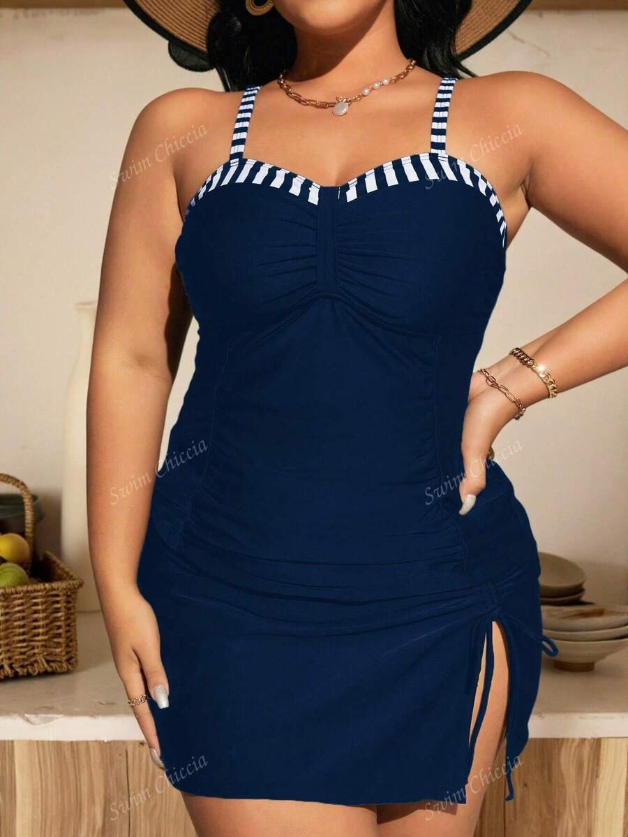 Conjunto Tankini Plus Size Marinho com Saia