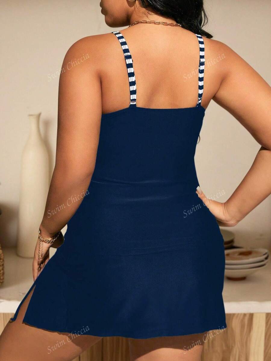 Conjunto Tankini Plus Size Marinho com Saia