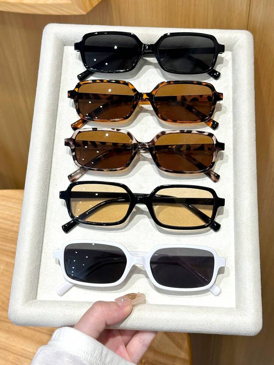 Óculos de Sol Estilo Retrô – PAGUE 2 E LEVE 6