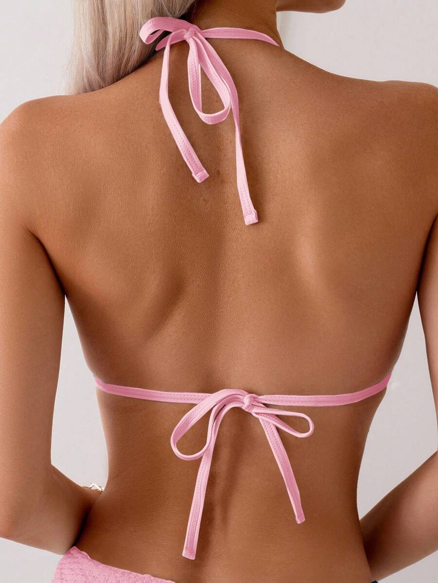 Biquíni Texturizado com Detalhe Dourado