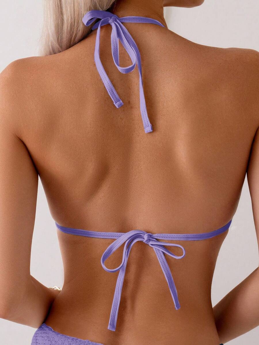 Biquíni Texturizado com Detalhe Dourado