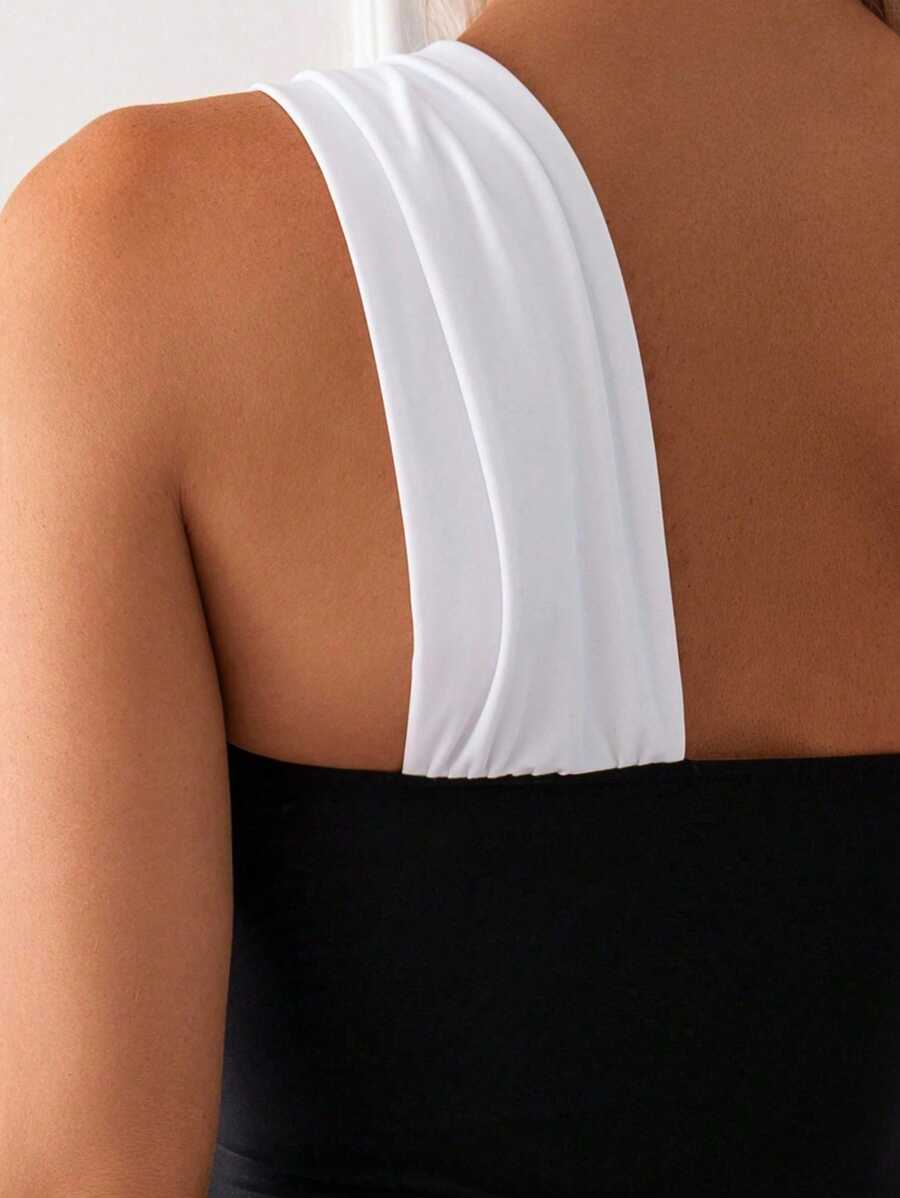 Maiô Ombro Assimétrico Luxo